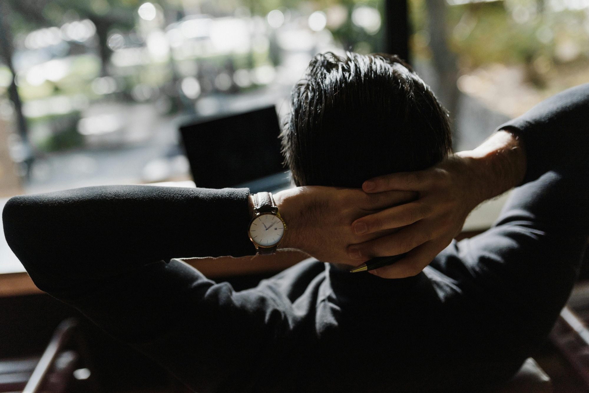 Desk-to‑Device: How Busy Professionals Can Beat Sedentary Syndrome with SQAI