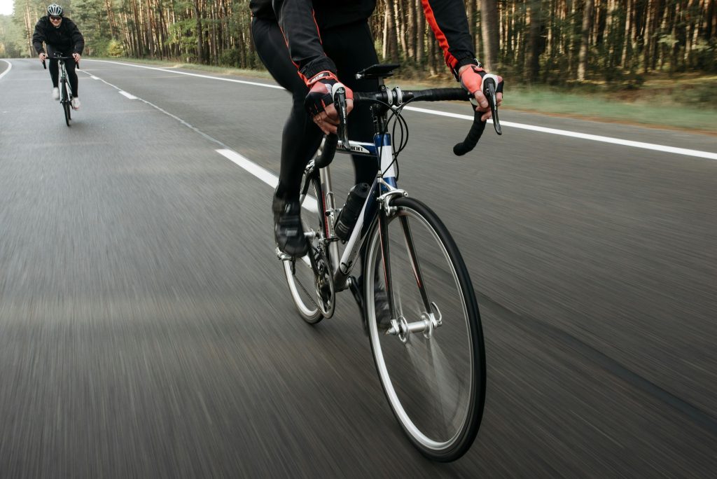 Enhancing Endurance for Runners, Cyclists, and Endurance Athletes: Boosting Stamina and Performance with EMS